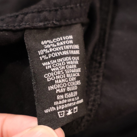 MONFRÉRE Velvet Button Down Jacket - Picture 9 of 10